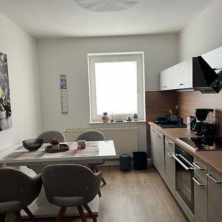 Sehr Schoene Wohnung,Komplett Neu Eingerichtet Limabach - Oberfrohna Exterior foto
