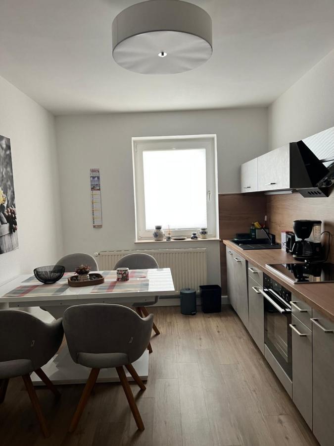 Sehr Schoene Wohnung,Komplett Neu Eingerichtet Limabach - Oberfrohna Exterior foto